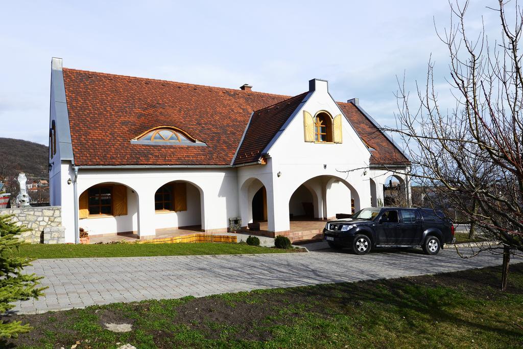Figula Vendégház Balatonfüred Exterior foto